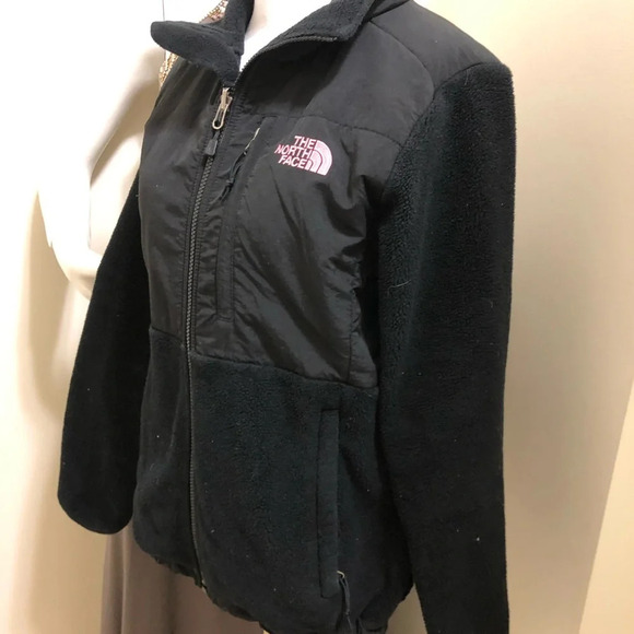 The North Face fleas jacket with pink zipper - Picture 7 of 9